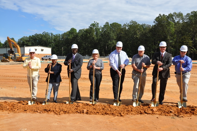 Watson Chapel School District breaks ground on new Edgewood building