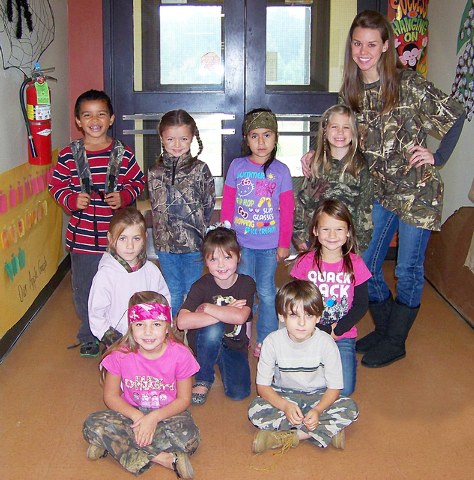 Gandy Elementary celebrates Drug Free Week