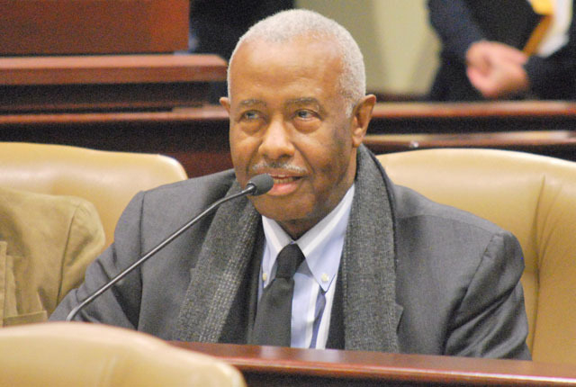 Legislative Council backs proposed deseg settlement