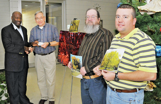 Gray wins top prize in Beauty in Bluff photo contest