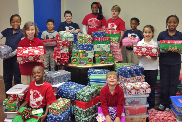 Ridgway students collect boxes for Christmas program