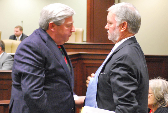 Panel accepts audit on UA deficit spending, asks no questions