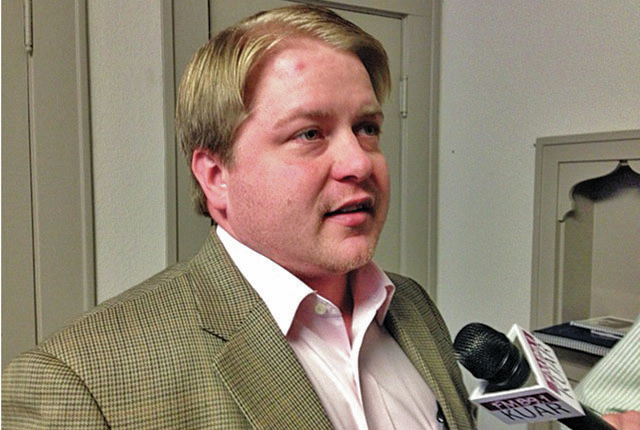 Ethics Commission hears report on possible mishandling of funds by Darr