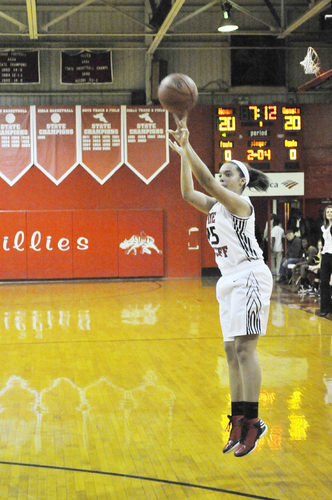 Youth Leads Way: Fillies start 3-0 in conference with strong sophomore class