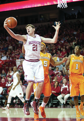 Bouncing back: Razorbacks successful again at home