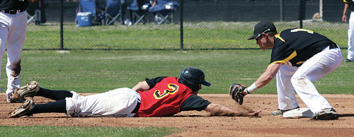 UAPB splits doubleheader with Grambling State