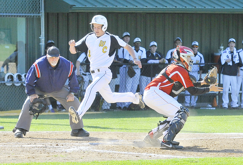 Wildcats stay on top