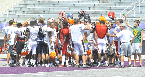 Sergeant, Stewart look set to start All-Star football game