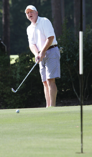 Hall-of-Fame Battle: Hargraves holds 4-stroke lead in local ASGA event