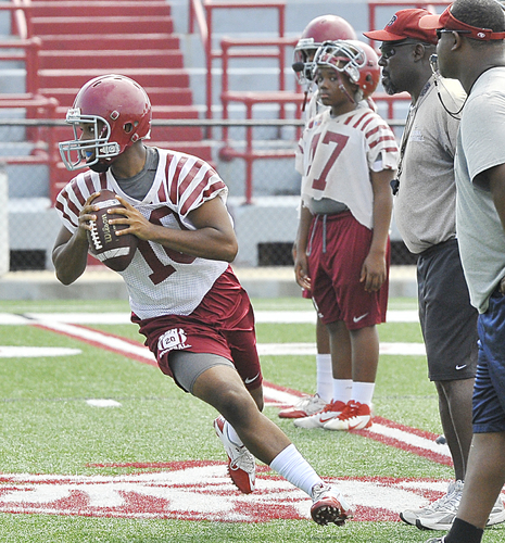 Youthful Zebras kick off practice