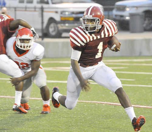All Even: Pine Bluff starts season with tie after late field goal