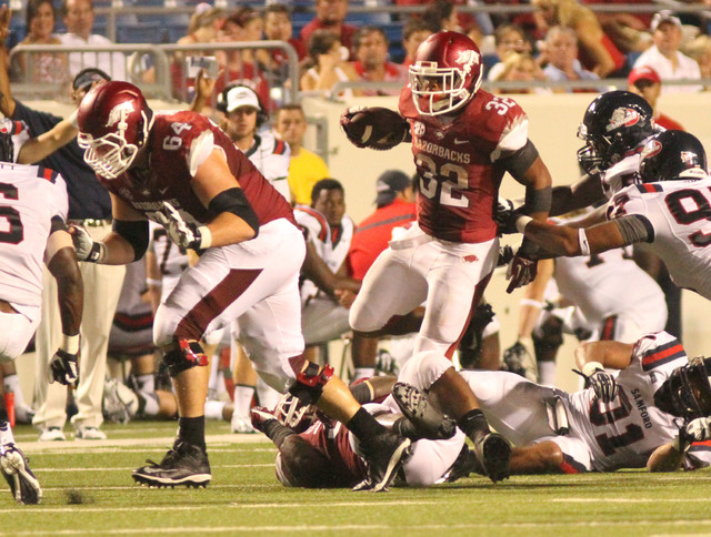 Fourth quarter lifts Arkansas over Samford