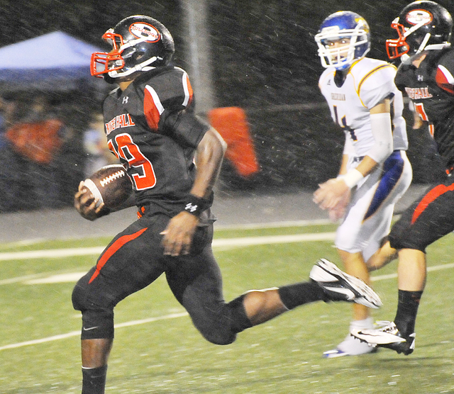 Turnovers doom Sheridan; White Hall moves to 3-0