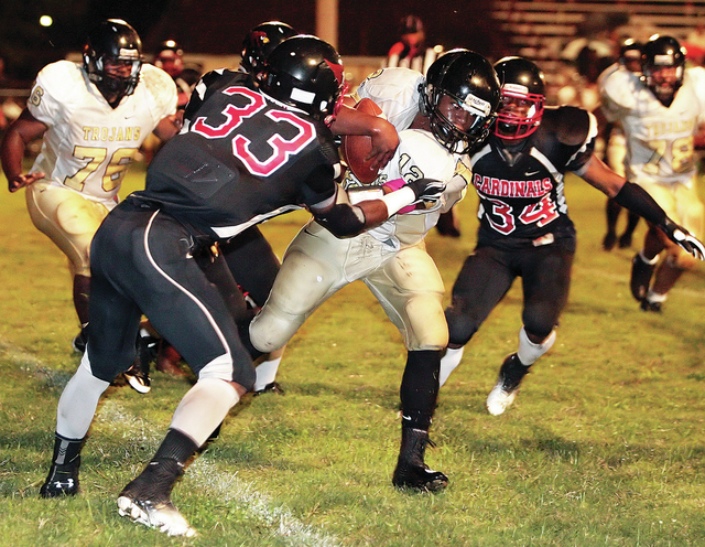 Third Straight Shutout: Cardinals remain unbeaten with homecoming win