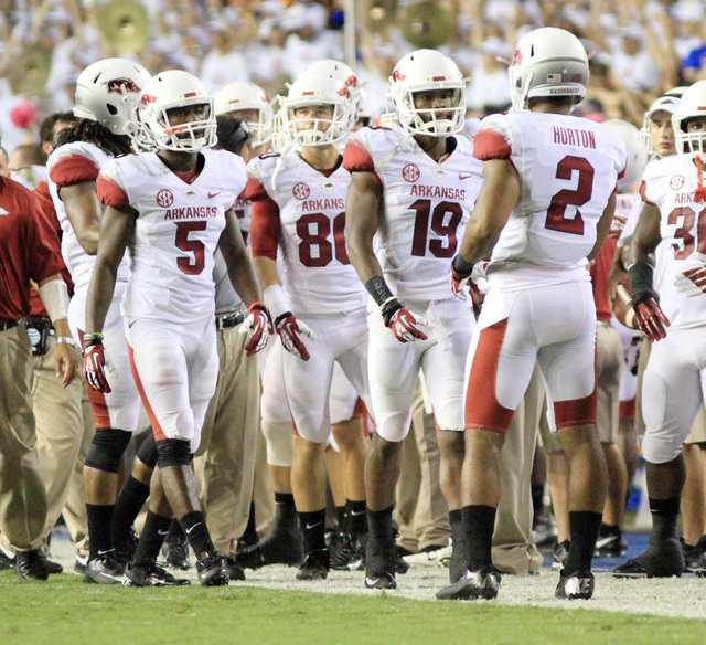 Arkansas starts strong, falls off in loss to Florida