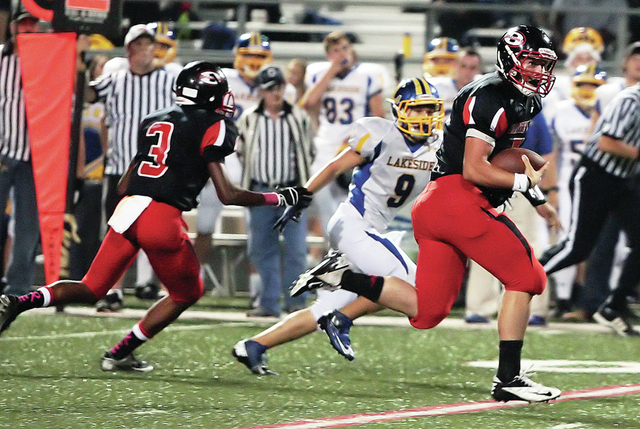 LOTS OF OFFENSE: Bulldogs explode for 540 yards, outrun Rams