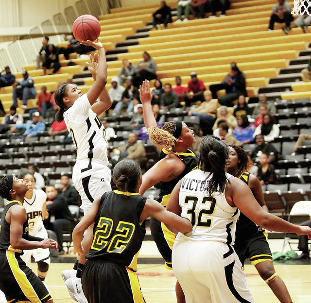 Lady Lions overcome bad start