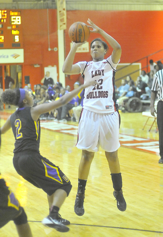 Dumas handles White Hall in tourney opener