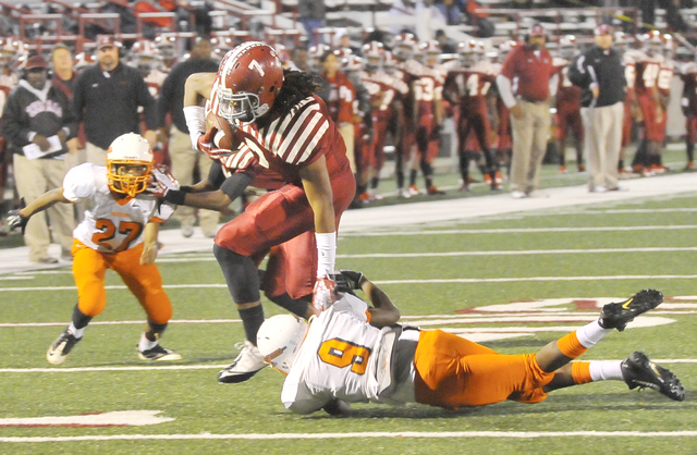 Zebras roll past Warriors into second round