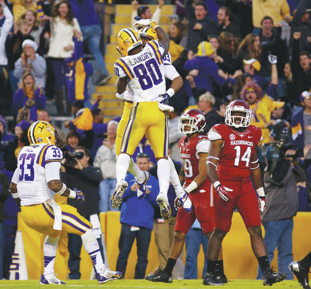 LSU scores, recovers fumble in final 75 seconds to escape