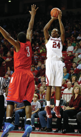 Razorbacks improve from arc