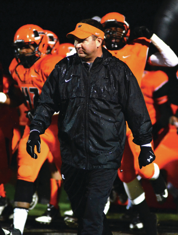 Hembree leads Warren’s rise from usual nonconference test