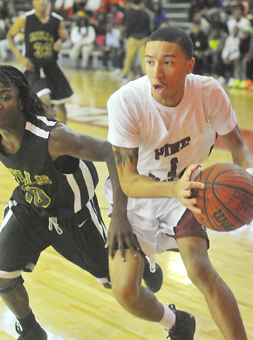 Full-squad Zebras Impress: Big men lead Pine Bluff in first day of Invite