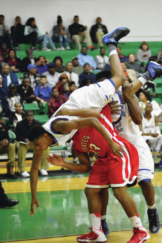 Billies top Pirates, win third place