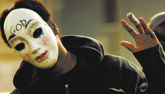 Movie Review – The Purge: Anarchy’ boils with violence, teems with possibility, but falls short