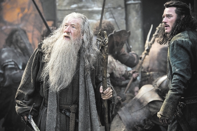 Swords fly, beasts rage in frenzied final trip through middle-earth in Battle of the Five Armies’