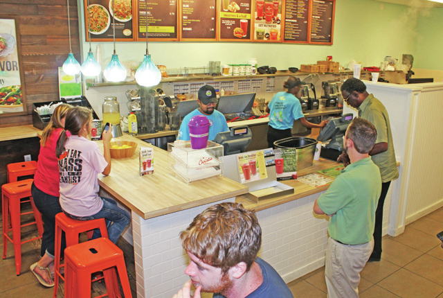 Tropical Smoothie opens for business