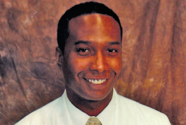 Washington receives White Coat at medical school