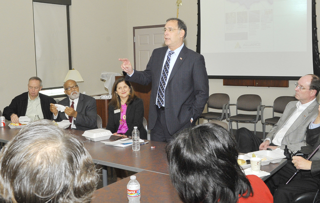 Boozman touts UAPB programs during PB visit