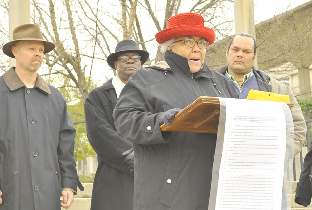 Petition drive on nightclub hours kicks off in Pine Bluff