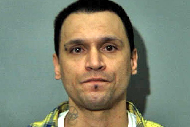 Convicted felon arrested after gun found under vehicle seat