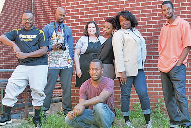 UAPB seniors display works of art