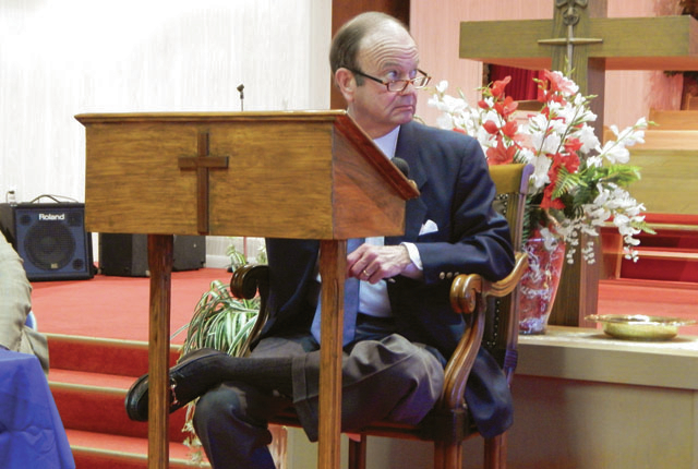 Council candidates stump for votes at forum