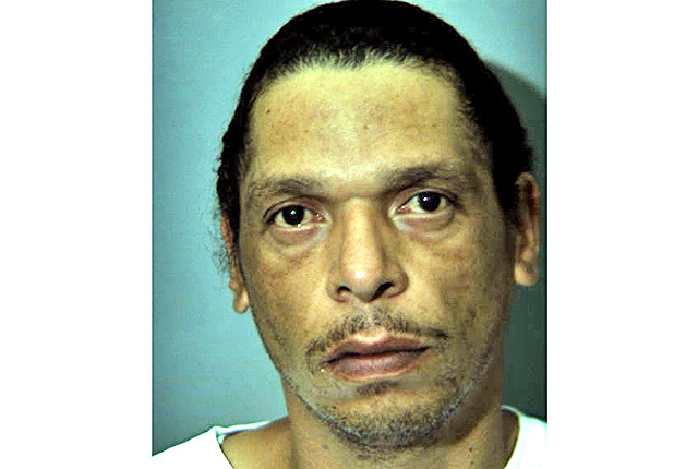 Convicted felon arrested after gun found