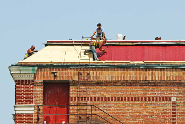 Saenger roof completion expected by end of week