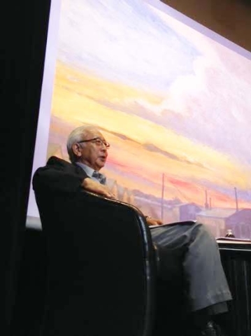 California man recalls time in WWII internment camp in Arkansas
