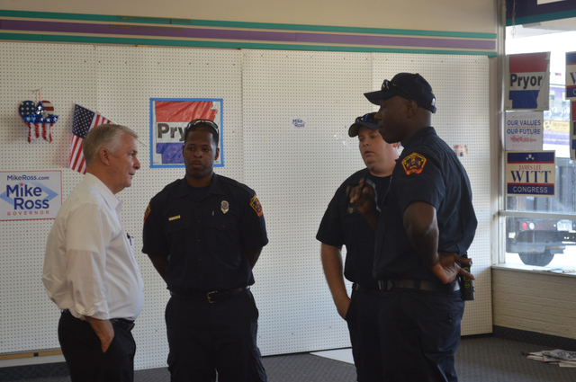 Witt attends community event