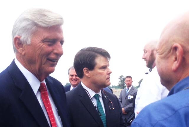 Dassault Falcon Jet breaks ground for $60 million expansion of LR plant