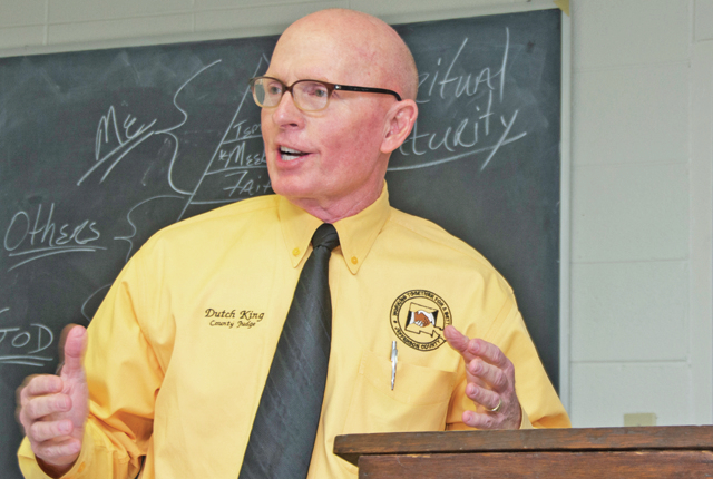 King touts new recycling facility