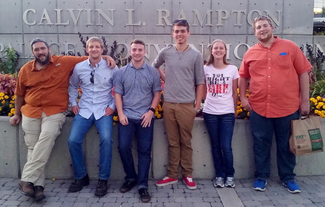 UAM forestry students attend international conference