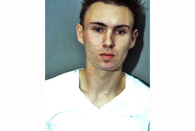 Cash-only bond set in alleged theft