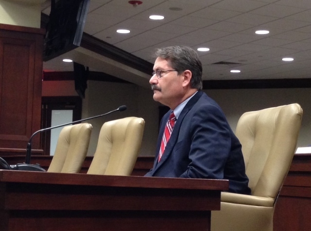 ?Lawmakers hire consultant to advise on teacher, state employee insurance
