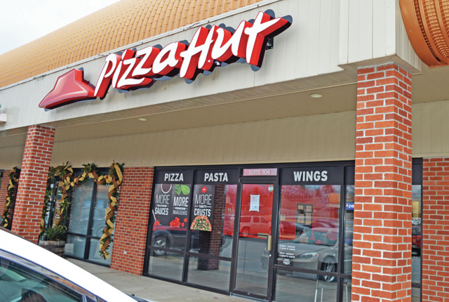 New Pizza Hut opens in White Hall