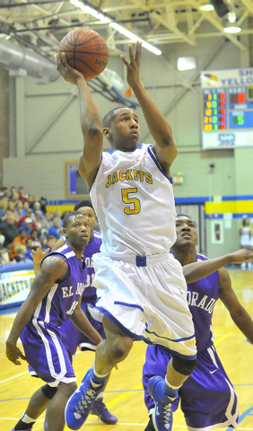 Yellowjackets stay unbeaten in South