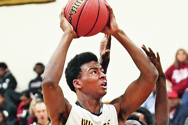 Chapel makes statement with domination of Hope