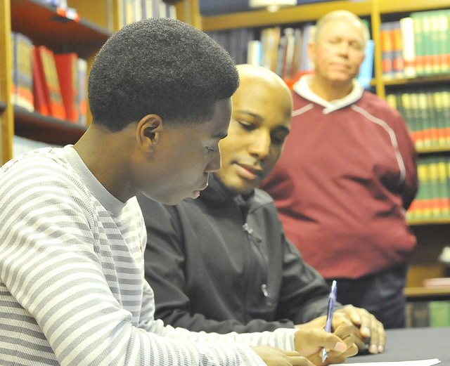 SIGNING NOTEBOOK: Tassin among 18 UAM signees